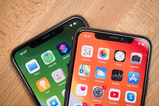 Thay tai thỏ bằng thiết kế đục lỗ trên iPhone sẽ là một quyết định cực kỳ ngớ ngẩn của Apple - Ảnh 3. Thay tai thỏ bằng thiết kế đục lỗ trên iPhone sẽ là một quyết định cực kỳ ngớ ngẩn của Apple - Ảnh 3.