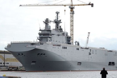 Pháp phủ nhận đạt được thỏa thuận với Nga về tàu chiến Mistral