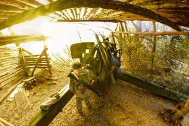 Nga cắt đường tiếp viện, khép vòng vây đẩy quân Ukraine khỏi Kursk