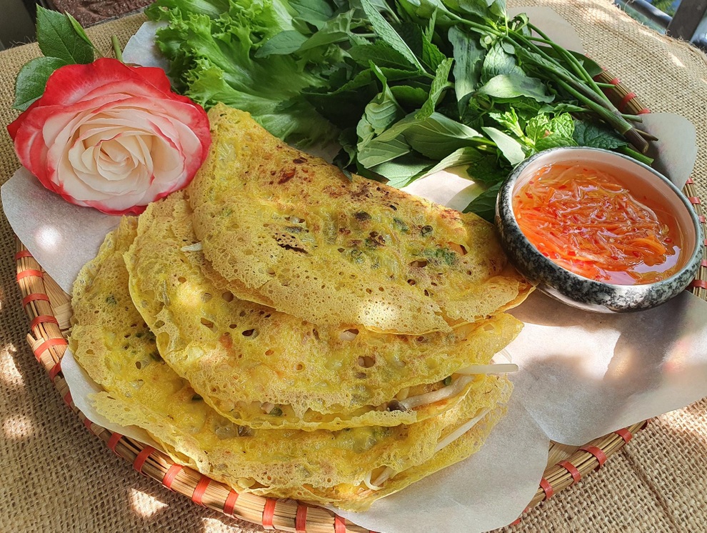 Rau siêu thị đắt đỏ, người phụ nữ gốc Việt biến ban công thành vườn ở Đức - 7 Rau siêu thị đắt đỏ, người phụ nữ gốc Việt biến ban công thành vườn ở Đức - 7