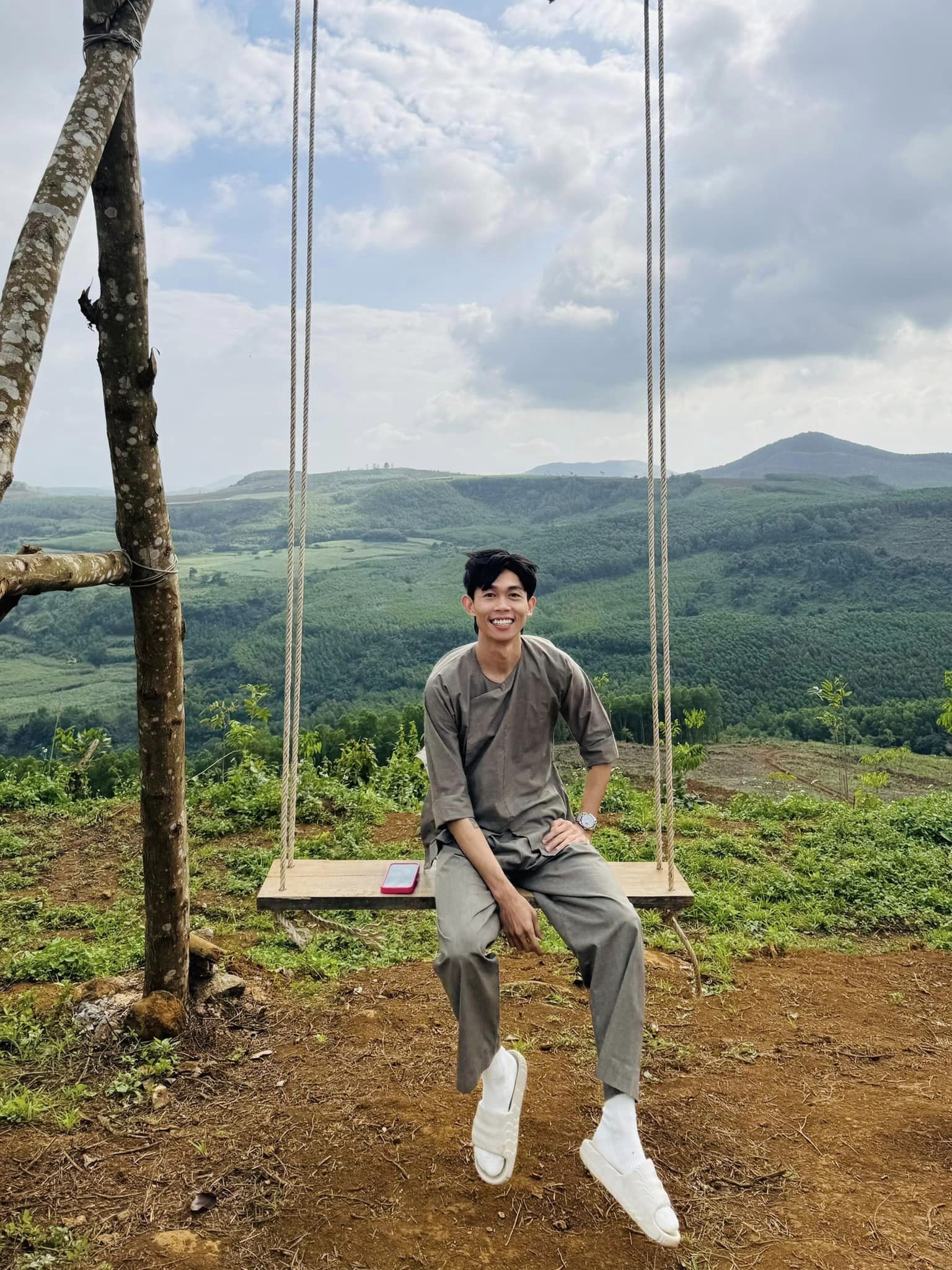 View - Mie, Hồng Thanh sau chia tay: Vẫn làm bạn, nghi vấn chiêu trò gây tranh cãi | Báo Dân trí