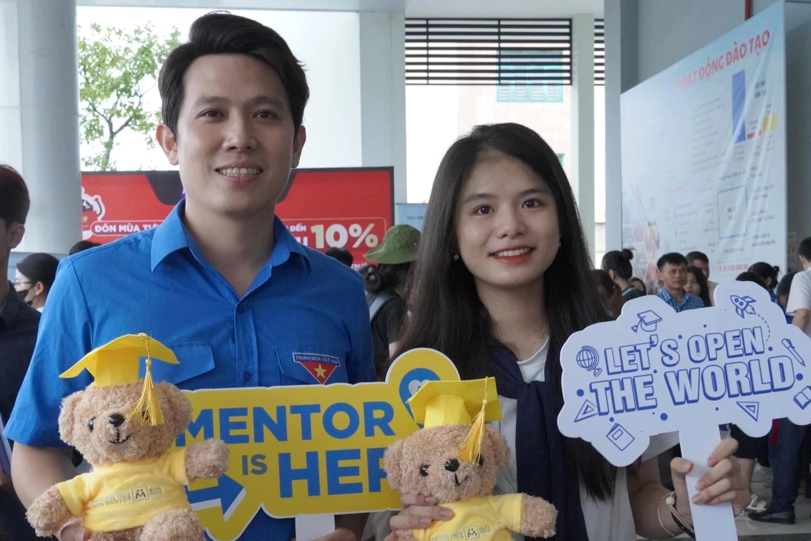 សាកលវិទ្យាល័យជាច្រើនប្រកាសឲ្យសិស្សចូលរៀនវិញ - ១ Nhiều trường đại học thông báo sinh viên đi học trở lại - 1