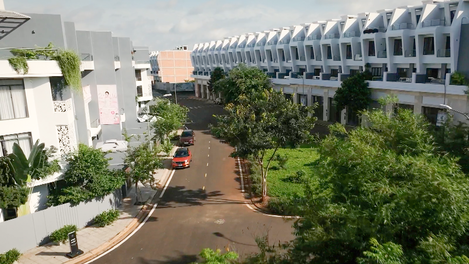 Возможность владеть недвижимостью в районе Coffee City Urban Area - 2 Cơ hội sở hữu bất động sản tại Khu đô thị Thành phố Cà phê - 2