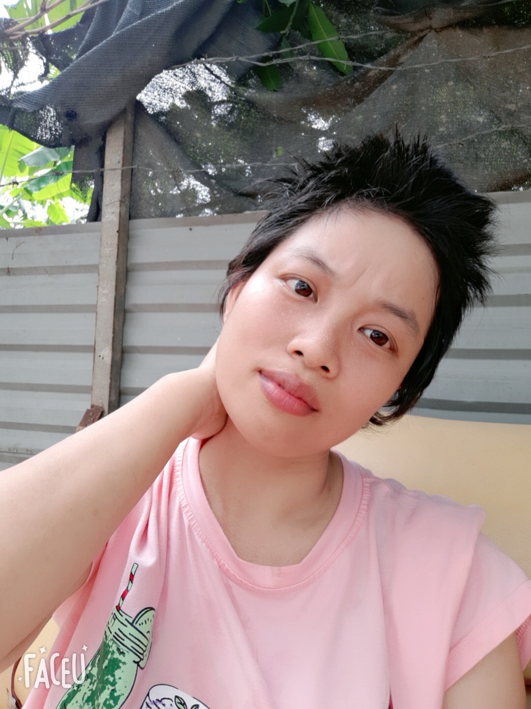 Chuyện về người phụ nữ Hà Nội hai lần chụp ảnh thờ cho chính mình - 3 Chuyện về người phụ nữ Hà Nội hai lần chụp ảnh thờ cho chính mình - 3