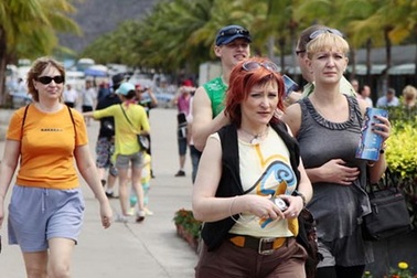 Đồng ruble giảm giá, người Nga giảm du lịch tới Đông Nam Á