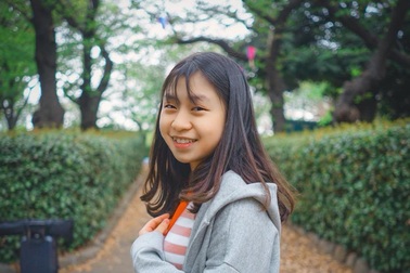 Viết luận xin học bổng du học, bạn biết bạn là ai?