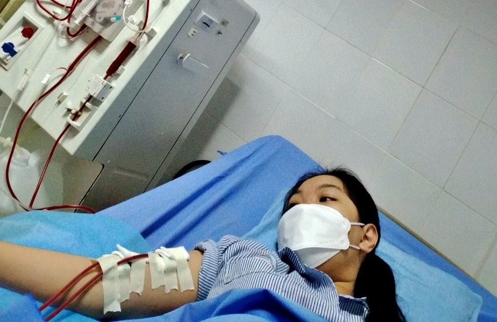 Chuyện xúc động phía sau hộp cơm cha chuẩn bị cho con gái đi chạy thận - 2 Chuyện xúc động phía sau hộp cơm cha chuẩn bị cho con gái đi chạy thận - 2