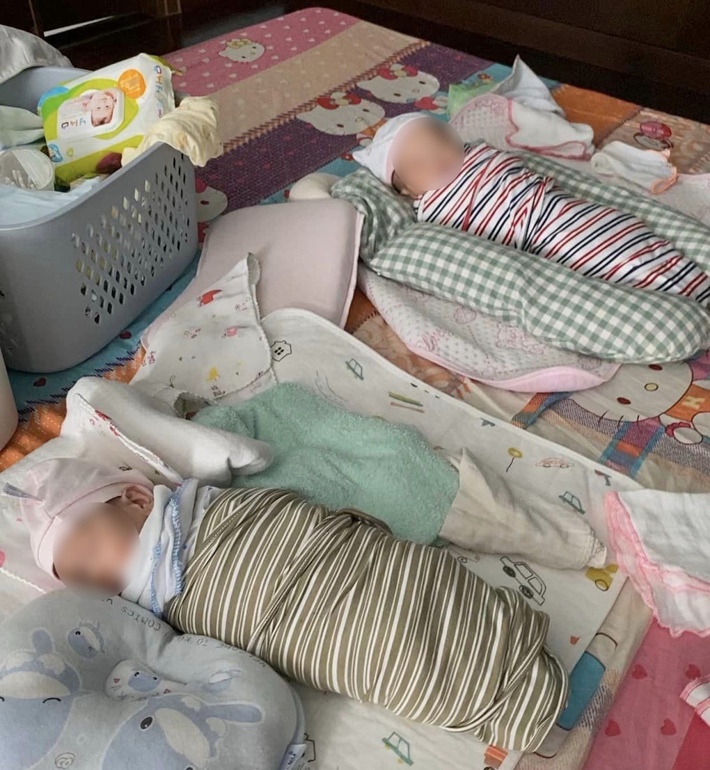 Chuyện xúc động về người phụ nữ nhận nuôi 2 bé gái bị bỏ rơi ở Hà Nội - 1 Chuyện xúc động về người phụ nữ nhận nuôi 2 bé gái bị bỏ rơi ở Hà Nội - 1
