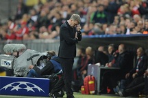 90 phút đau khổ của MU tại Allianz Arena