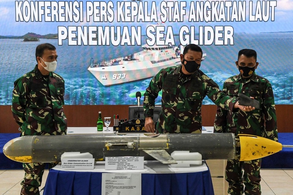 Trung Quốc có thể lộ tin mật sau vụ Indonesia tìm thấy thiết bị lặn - 1 Trung Quốc có thể lộ tin mật sau vụ Indonesia tìm thấy thiết bị lặn - 1