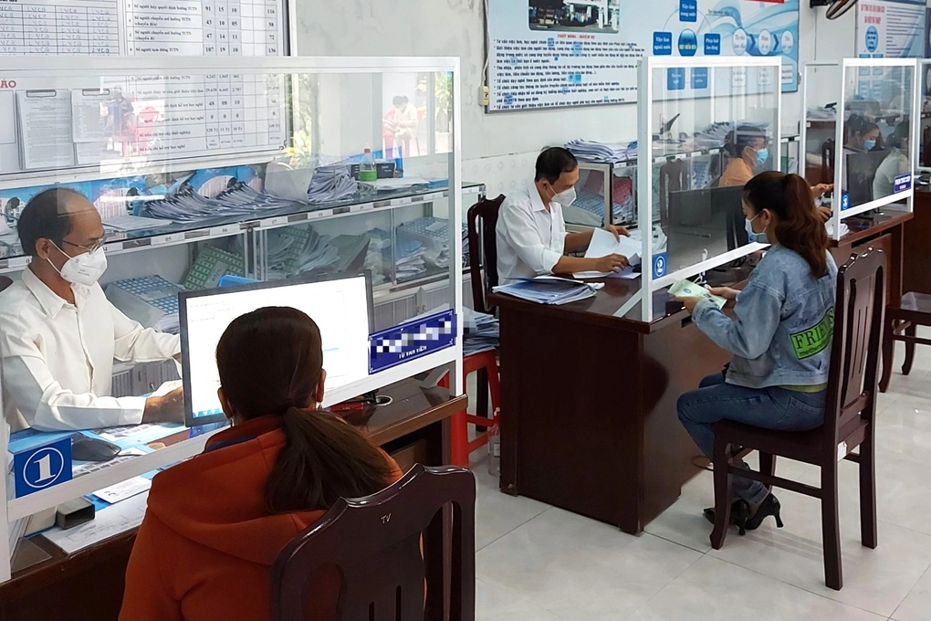 Phó chủ tịch Bạc Liêu: Đảm bảo chính sách cho cán bộ xin nghỉ sau sắp xếp - 1 Phó chủ tịch Bạc Liêu: Đảm bảo chính sách cho cán bộ xin nghỉ sau sắp xếp - 1