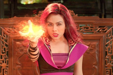 Vân Trang trở lại điện ảnh sau sinh con với vai phản diện và mạo hiểm