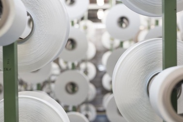 Jaguar Land  Rover đưa vật liệu tái chế vào sản xuất ô tô