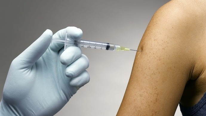 Toàn cảnh vụ AstraZeneca thừa nhận vaccine Covid-19 có thể gây đông máu - 4