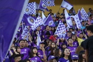 CĐV Hà Nội, HA Gia Lai cuồng nhiệt cổ vũ ngôi sao U23 Việt Nam