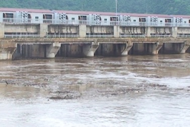 Vụ hàng trăm giếng ô nhiễm nghi do thủy điện tích nước: Chưa có kết luận