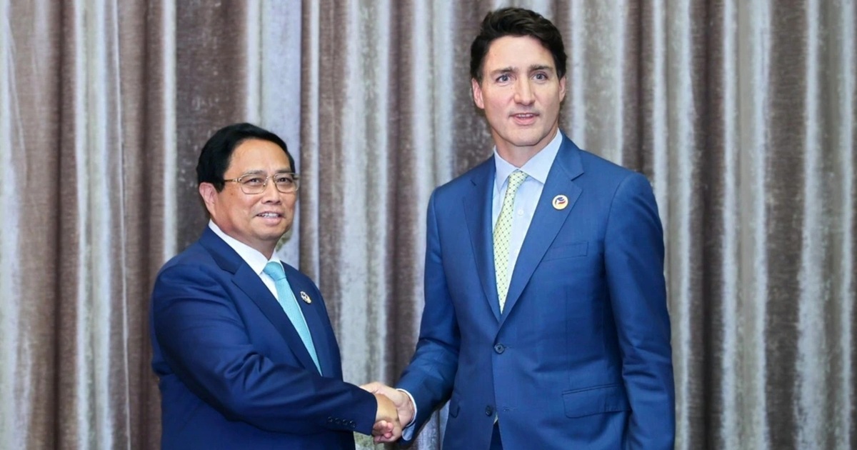 ファム・ミン・チン首相、カナダとマレーシアの首相と会談