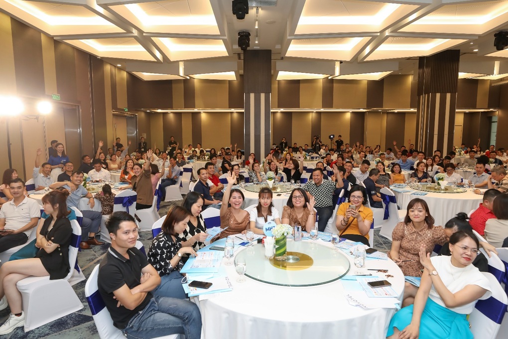 Tham vọng của Vinamilk khi hợp tác chiến lược với các cửa hàng Mẹ và Bé - 2 Tham vọng của Vinamilk khi hợp tác chiến lược với các cửa hàng Mẹ và Bé - 2