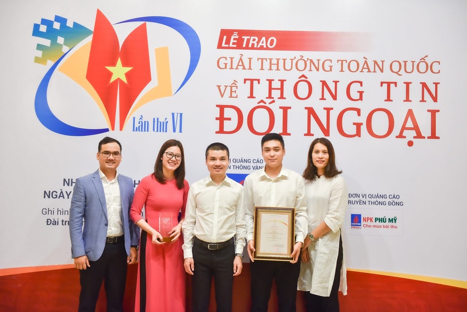 Báo Dân trí giành 2 giải báo chí toàn quốc về thông tin đối ngoại - 3 Báo Dân trí giành 2 giải báo chí toàn quốc về thông tin đối ngoại - 3
