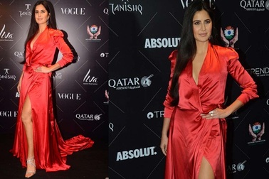 Katrina Kaif rực rỡ váy đỏ