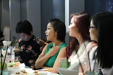 Mỹ Linh, Thu Hương trải lòng về chuyện chồng con