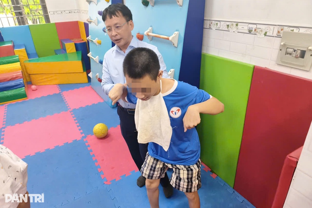 Cuộc sống người khuyết tật còn hạn chế, lãnh đạo Bộ Y tế nêu 5 việc cần làm - 3