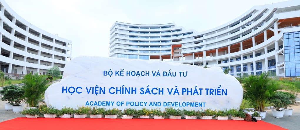 Dự báo điểm chuẩn vào Học viện Chính sách và Phát triển từ 22 điểm đến 27 điểm - 1 Dự báo điểm chuẩn vào Học viện Chính sách và Phát triển từ 22 điểm đến 27 điểm - 1