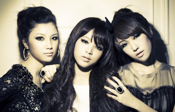 Emily - rapper BigDaddy: Chồng giỏi chăm con, hay tìm cách khen vợ - 5 Emily - rapper BigDaddy: Chồng giỏi chăm con, hay tìm cách khen vợ - 5