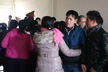 Trụ sở tiếp công dân Trung ương chuyển đơn đề nghị giám đốc thẩm kỳ án giữa thủ đô