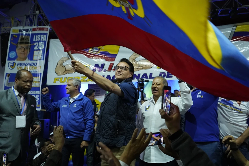 Ecuador ban bố tình trạng khẩn cấp sau vụ ám sát chấn động - 1 Ecuador ban bố tình trạng khẩn cấp sau vụ ám sát chấn động - 1