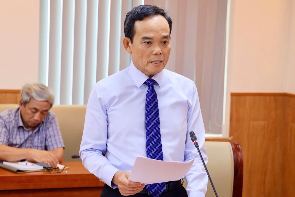 Tổng Bí thư: “Xóa bỏ độc quyền Nhà nước về vàng miếng” - 1 Tổng Bí thư: “Xóa bỏ độc quyền Nhà nước về vàng miếng” - 1