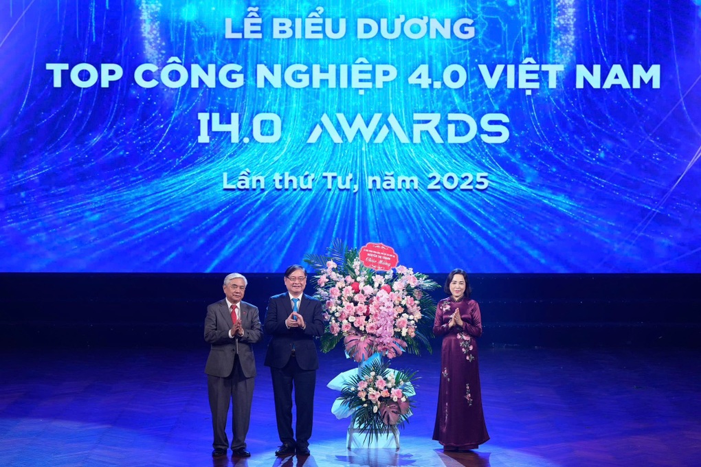 S-TECH nhận 2 giải thưởng tại I4.0 Awards 2025 - 1 S-TECH nhận 2 giải thưởng tại I4.0 Awards 2025 - 1