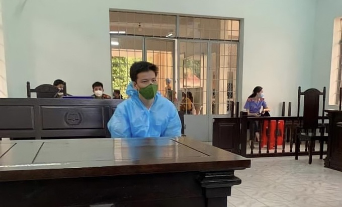 Đối tượng Phạm Hoàng Long