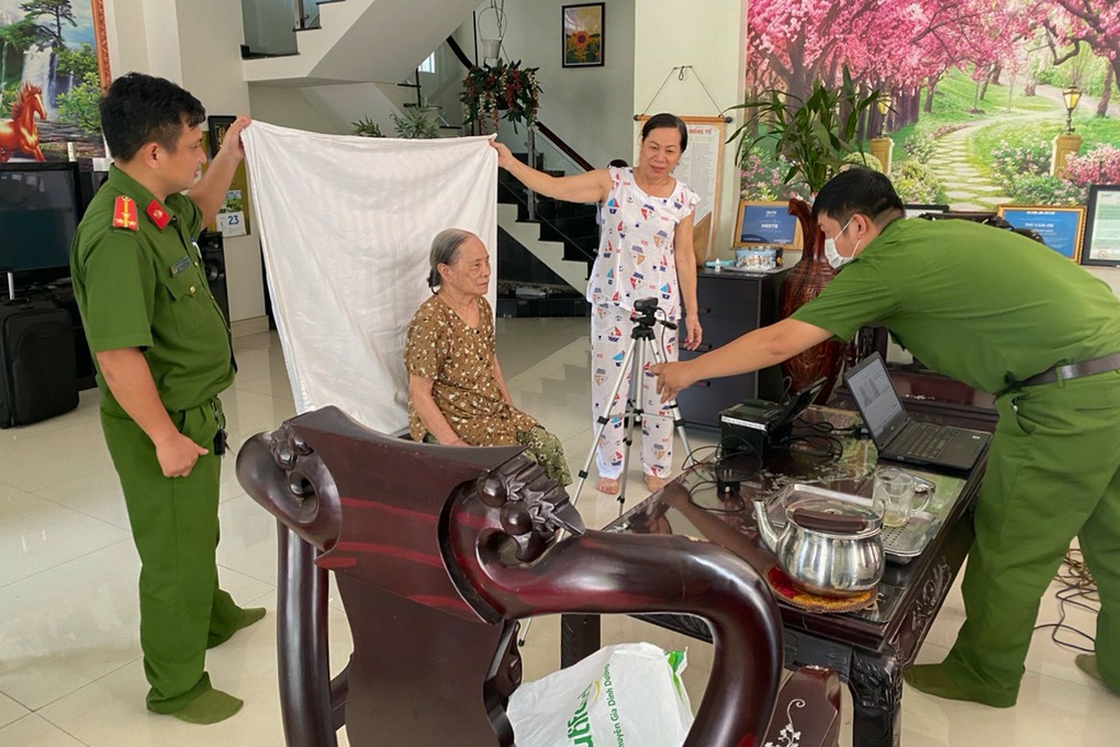 Người cao tuổi, khuyết tật ở TP Thủ Đức được làm CCCD tại nhà - 1 Người cao tuổi, khuyết tật ở TP Thủ Đức được làm CCCD tại nhà - 1