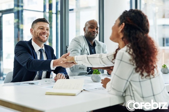 Giao tiếp bằng công nghệ - kĩ năng tưởng như đơn giản nhưng lại có thể thăng hạng sự nghiệp cho bạn - Ảnh 1. Giao tiếp bằng công nghệ - kĩ năng tưởng như đơn giản nhưng lại có thể thăng hạng sự nghiệp cho bạn - Ảnh 1.