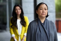 Chăm con dâu ở cữ, mẹ chồng thường xuyên "mắng chó chửi mèo"