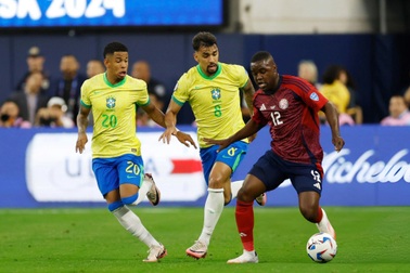 VAR can thiệp, Brazil tuột chiến thắng trước Costa Rica