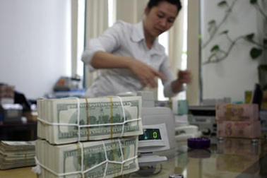 Tỷ giá USD/VND lên cao nhất từ trước tới nay