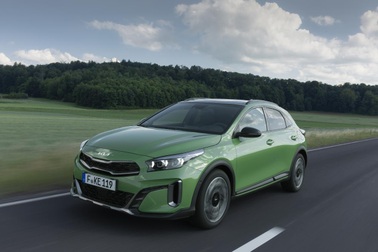 Chi tiết Kia XCeed 2022: Xe gầm cao cạnh tranh Mazda CX-30, Hyundai Kona