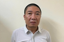 Khởi tố 4 đối tượng làm giả giấy tờ trong vụ 7 tàu khai thác cát trái phép