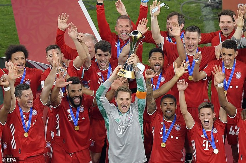 Chúc mừng kỳ tích của Bayern Munich, HLV Guardiola nói điều bất ngờ - 1 Chúc mừng kỳ tích của Bayern Munich, HLV Guardiola nói điều bất ngờ - 1