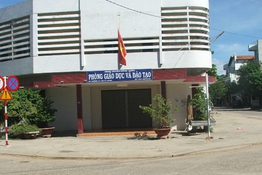 Phòng giáo dục huyện bị trộm “rinh” két sắt cùng hơn 300 triệu đồng