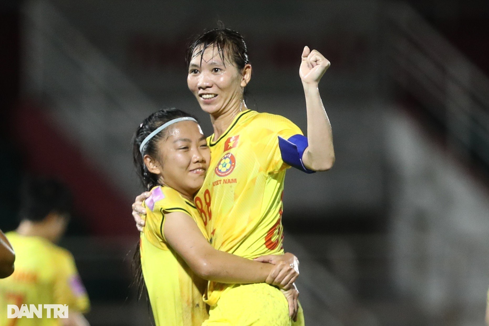 Người hùng futsal nữ Việt Nam: Chiến thắng Thái Lan luôn rất ngọt ngào - 4 Người hùng futsal nữ Việt Nam: Chiến thắng Thái Lan luôn rất ngọt ngào - 4