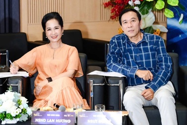 NSND Lan Hương: "Đóng vai vợ chồng cùng anh Đỗ Kỷ có nhiều thú vị"