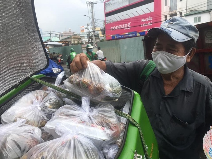 Gian thương vào siêu thị bình ổn mua trứng giá bình ổn rồi mang ra ngoài bán với giá gấp 2, 3 lần là quá vô tâm - Ảnh 3.