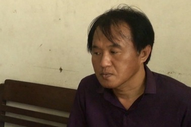 Bắt tạm giữ người nước ngoài cướp tài sản của lái xe taxi