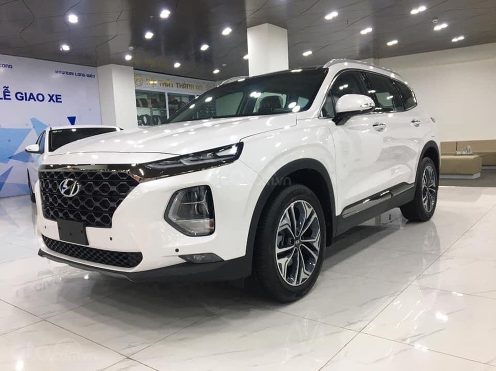 Giảm 50% phí trước bạ, loạt ô tô nội hạ giá lăn bánh mạnh nhất - 5 Giảm 50% phí trước bạ, loạt ô tô nội hạ giá lăn bánh mạnh nhất - 5
