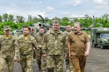 Mỹ có thể gửi vũ khí tới miền Đông Ukraine