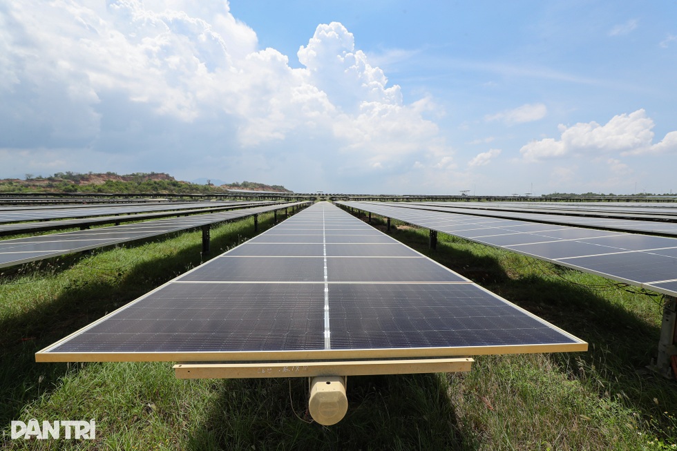 Giấc mơ điện xanh phủ bóng xám: Gỡ vướng ra sao? - 2 Giấc mơ điện xanh phủ bóng xám: Gỡ vướng ra sao? - 2