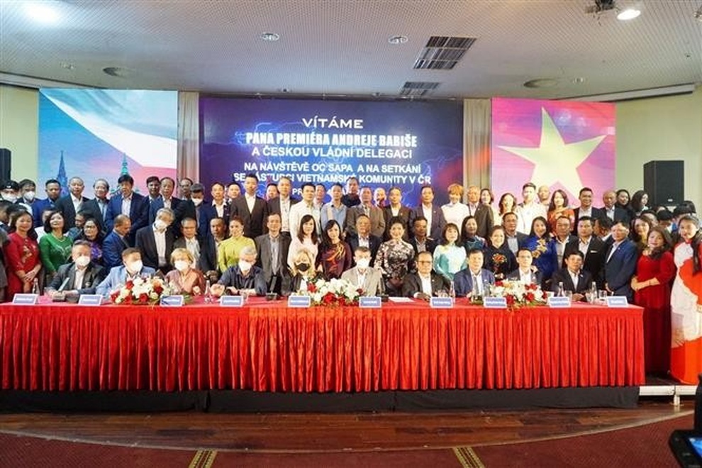 Thủ tướng Andrej Babis: Cộng đồng người Việt Nam là bộ phận không thể tách rời của xã hội Czech - 1 Thủ tướng Andrej Babis: Cộng đồng người Việt Nam là bộ phận không thể tách rời của xã hội Czech - 1